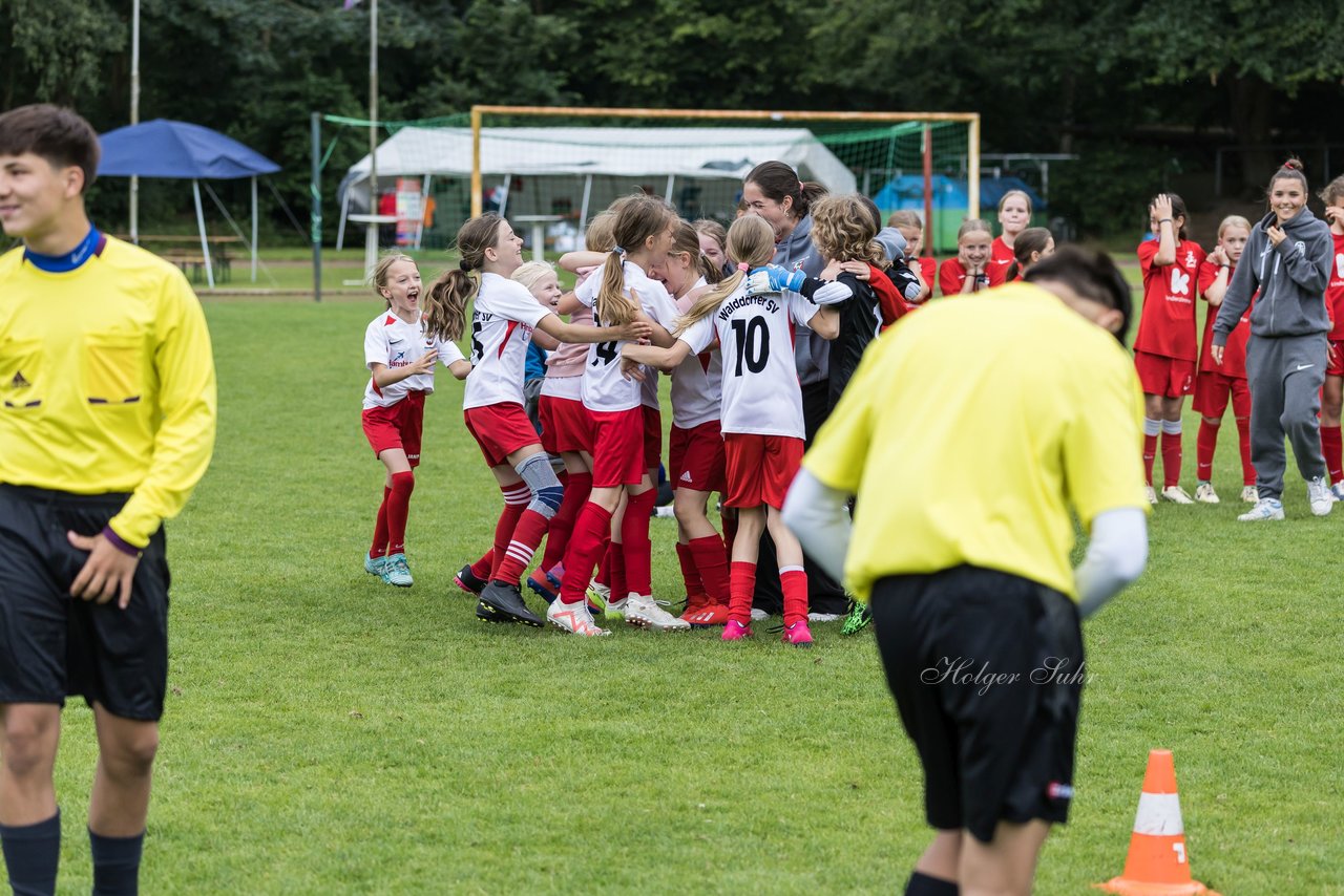 Bild 816 - Loewinnen Cup